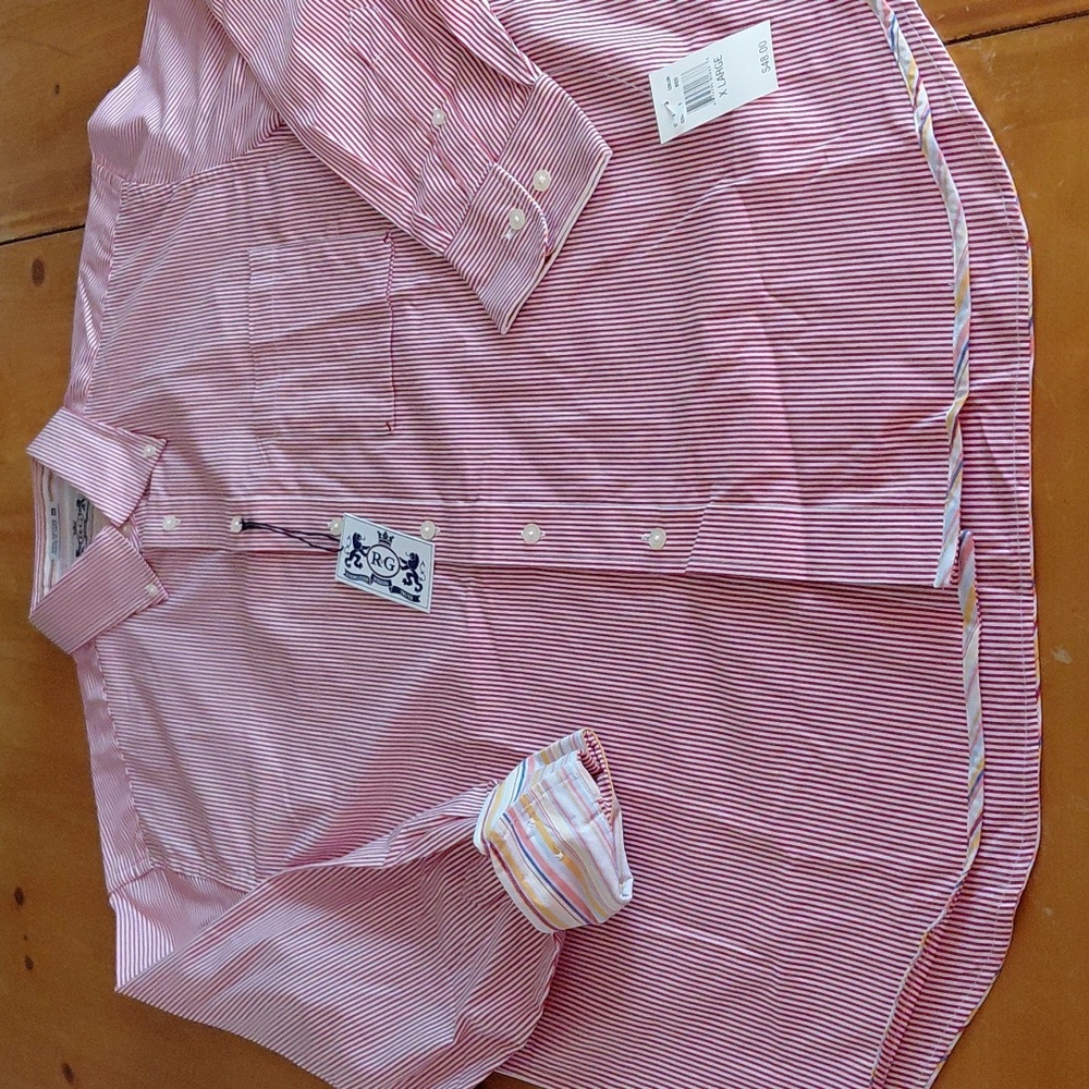 NWT R&G Mens Red and White Striped Button Down Shirt  XL